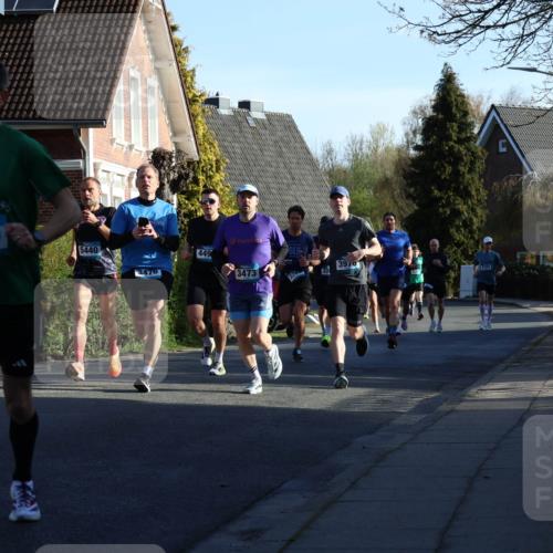12.04.2026 - 45. Internationalen Wilhelmsburger Insellauf Yannick Fuchs http://msf.ph/oto/9470948 12.04.2026 08:55:28 Laufen 550, 2010, 5440, 449, 3476, 3473, 3976, 32, 22, 224 meine-sportfotos.de
