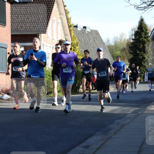 12.04.2026 - 45. Internationalen Wilhelmsburger Insellauf Yannick Fuchs http://msf.ph/oto/9470964 12.04.2026 08:55:29 Laufen 3473, 3976, 226, 2177 meine-sportfotos.de