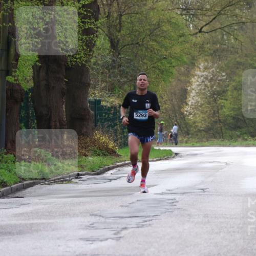 12.04.2026 - 45. Internationalen Wilhelmsburger Insellauf Yannick Fuchs http://msf.ph/oto/9470999 12.04.2026 09:57:00 Laufen 2, 5293 meine-sportfotos.de