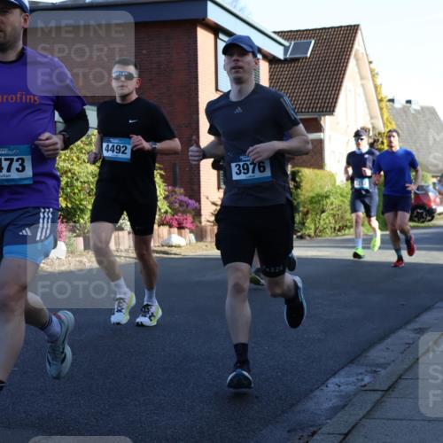 12.04.2026 - 45. Internationalen Wilhelmsburger Insellauf Yannick Fuchs http://msf.ph/oto/9471006 12.04.2026 08:55:32 Laufen 3473, 4492, 3976, 226 meine-sportfotos.de