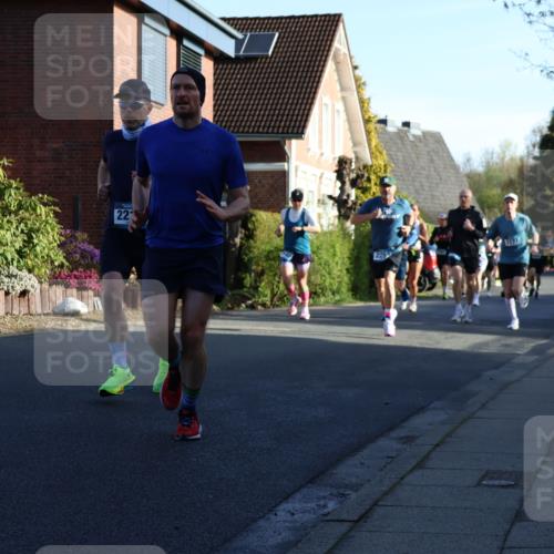 12.04.2026 - 45. Internationalen Wilhelmsburger Insellauf Yannick Fuchs http://msf.ph/oto/9471031 12.04.2026 08:55:34 Laufen 22, 2177, 225 meine-sportfotos.de