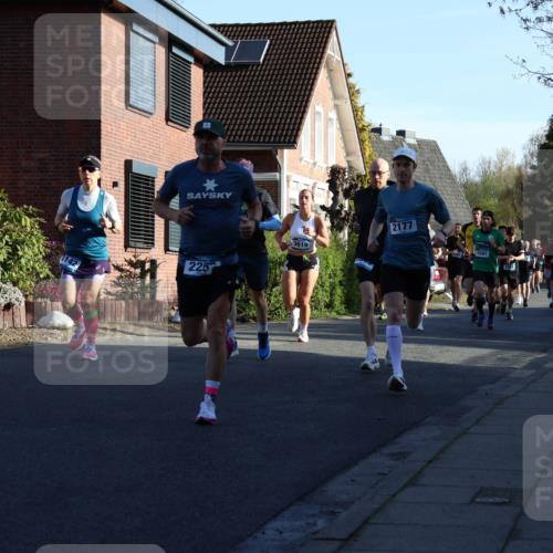12.04.2026 - 45. Internationalen Wilhelmsburger Insellauf Yannick Fuchs http://msf.ph/oto/9471054 12.04.2026 08:55:36 Laufen 225, 3619, 2177, 5591 meine-sportfotos.de