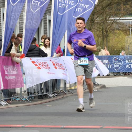 12.04.2026 - 45. Internationalen Wilhelmsburger Insellauf Strokosch-Dieckow http://msf.ph/oto/9471107 12.04.2026 13:37:53 Ziel 3475 meine-sportfotos.de