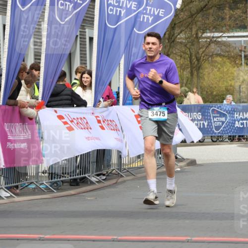 12.04.2026 - 45. Internationalen Wilhelmsburger Insellauf Strokosch-Dieckow http://msf.ph/oto/9471127 12.04.2026 13:37:53 Ziel 3475 meine-sportfotos.de