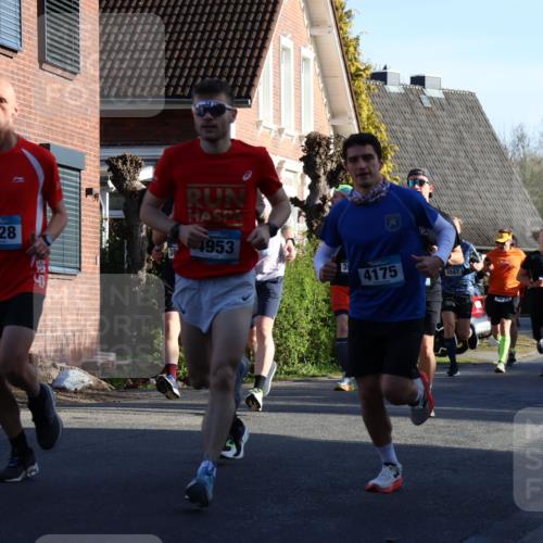 12.04.2026 - 45. Internationalen Wilhelmsburger Insellauf Yannick Fuchs http://msf.ph/oto/9471142 12.04.2026 08:55:44 Laufen 4528, 1953, 39, 4175, 3047, 5639, 3578, 5473, 3487 meine-sportfotos.de