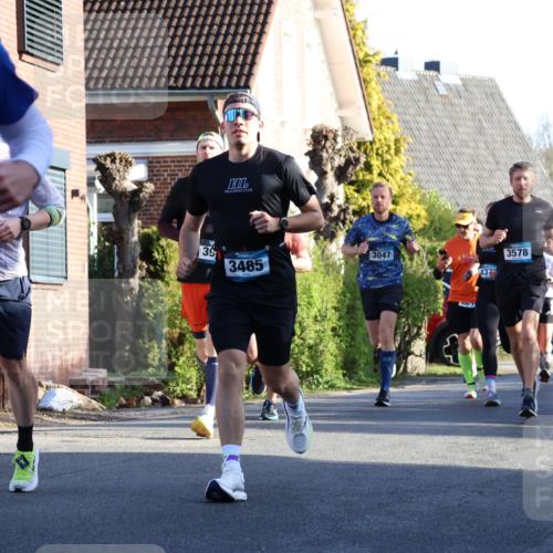 12.04.2026 - 45. Internationalen Wilhelmsburger Insellauf Yannick Fuchs http://msf.ph/oto/9471163 12.04.2026 08:55:45 Laufen 4175, 39, 3485, 3047, 563, 437, 3578, 348, 5473, 458 meine-sportfotos.de