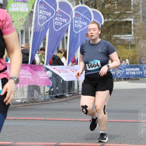 12.04.2026 - 45. Internationalen Wilhelmsburger Insellauf Strokosch-Dieckow http://msf.ph/oto/9471168 12.04.2026 13:37:29 Ziel 3559, 5604 meine-sportfotos.de