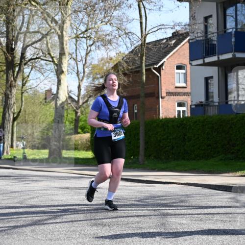 12.04.2026 - 45. Internationalen Wilhelmsburger Insellauf J. Mangold http://msf.ph/oto/9471243 12.04.2026 11:25:22 Ziel 4519, 5559, 2025, 2542, 3168, 3775, 3253 meine-sportfotos.de