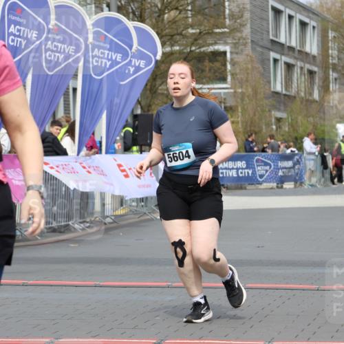 12.04.2026 - 45. Internationalen Wilhelmsburger Insellauf Strokosch-Dieckow http://msf.ph/oto/9471253 12.04.2026 13:37:29 Ziel 3559, 5604 meine-sportfotos.de