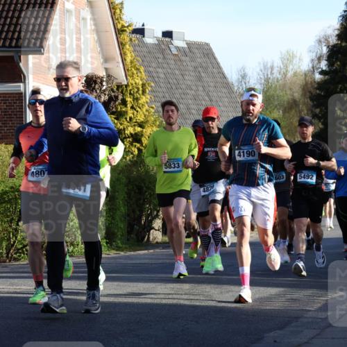 12.04.2026 - 45. Internationalen Wilhelmsburger Insellauf Yannick Fuchs http://msf.ph/oto/9471365 12.04.2026 08:56:01 Laufen 3876, 480, 5833, 4190, 4829, 603, 5492 meine-sportfotos.de