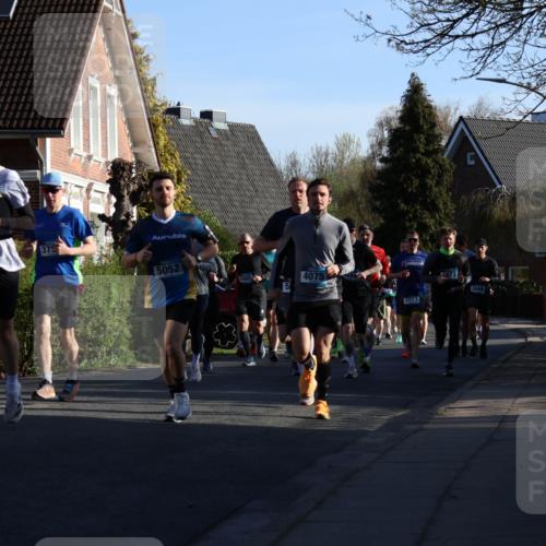 12.04.2026 - 45. Internationalen Wilhelmsburger Insellauf Yannick Fuchs http://msf.ph/oto/9471495 12.04.2026 08:56:11 Laufen 2627, 375, 5052, 4075, 2213 meine-sportfotos.de