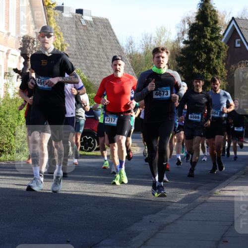 12.04.2026 - 45. Internationalen Wilhelmsburger Insellauf Yannick Fuchs http://msf.ph/oto/9471525 12.04.2026 08:56:14 Laufen 75, 5843, 469, 2317, 4673, 5569, 884, 4834 meine-sportfotos.de