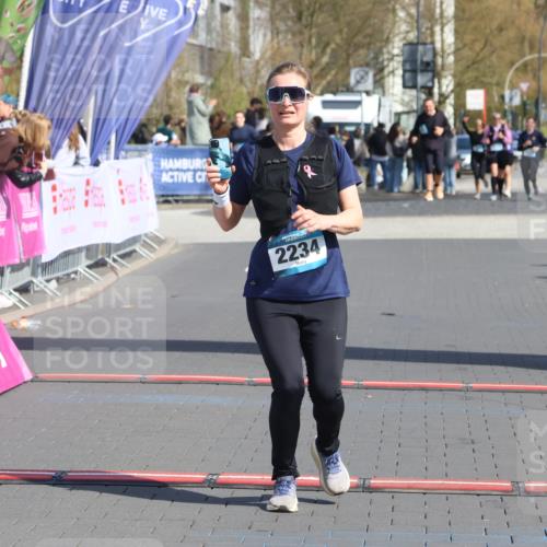 12.04.2026 - 45. Internationalen Wilhelmsburger Insellauf Strokosch-Dieckow http://msf.ph/oto/9471531 12.04.2026 11:28:07 Ziel 2234 meine-sportfotos.de