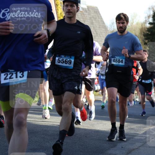 12.04.2026 - 45. Internationalen Wilhelmsburger Insellauf Yannick Fuchs http://msf.ph/oto/9471566 12.04.2026 08:56:17 Laufen 3133, 2213, 5569, 552, 4884, 4834, 4296 meine-sportfotos.de