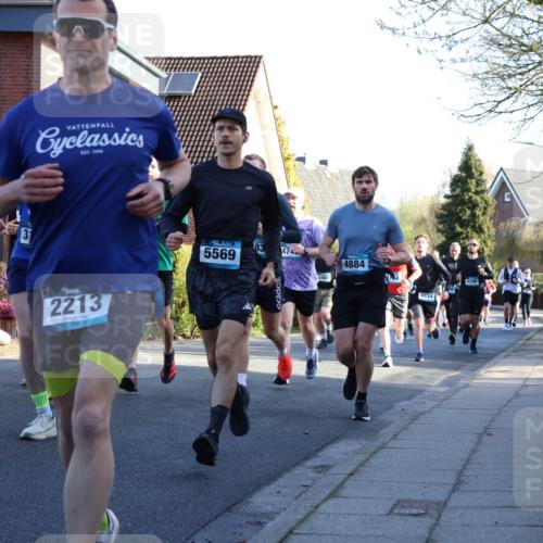 12.04.2026 - 45. Internationalen Wilhelmsburger Insellauf Yannick Fuchs http://msf.ph/oto/9471569 12.04.2026 08:56:18 Laufen 488, 090, 31, 2213, 5569, 83, 474, 5480, 4884, 4834, 4296 meine-sportfotos.de
