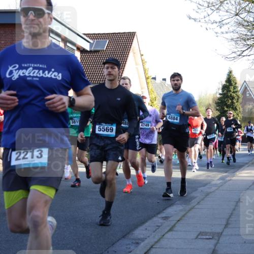 12.04.2026 - 45. Internationalen Wilhelmsburger Insellauf Yannick Fuchs http://msf.ph/oto/9471572 12.04.2026 08:56:18 Laufen 488, 52, 2213, 2, 3815, 5569, 488, 4749, 4884, 4144, 2780, 4296 meine-sportfotos.de