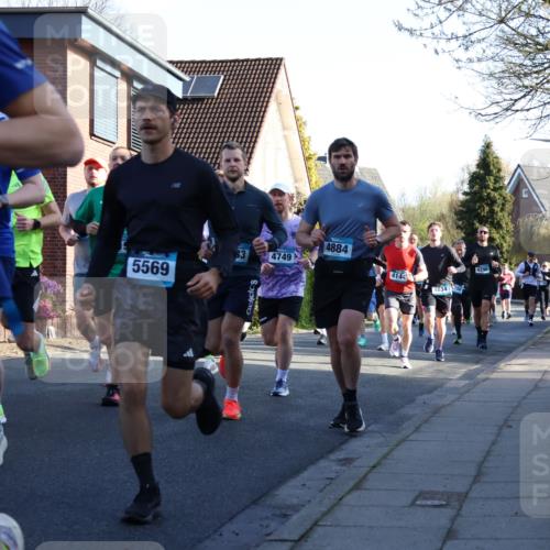 12.04.2026 - 45. Internationalen Wilhelmsburger Insellauf Yannick Fuchs http://msf.ph/oto/9471579 12.04.2026 08:56:18 Laufen 13, 5569, 4749, 4884, 4144, 4834, 4296 meine-sportfotos.de