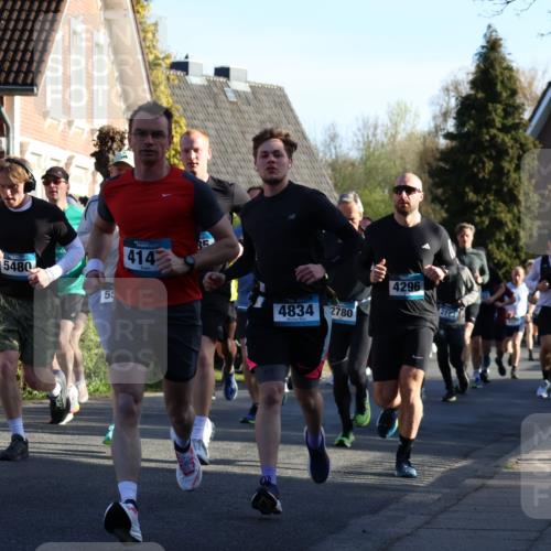12.04.2026 - 45. Internationalen Wilhelmsburger Insellauf Yannick Fuchs http://msf.ph/oto/9471600 12.04.2026 08:56:20 Laufen 5480, 59, 414, 4834, 2780, 4296 meine-sportfotos.de