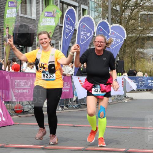 12.04.2026 - 45. Internationalen Wilhelmsburger Insellauf Strokosch-Dieckow http://msf.ph/oto/9471650 12.04.2026 13:36:42 Ziel 5233, 3376 meine-sportfotos.de