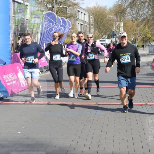 12.04.2026 - 45. Internationalen Wilhelmsburger Insellauf Strokosch-Dieckow http://msf.ph/oto/9471652 12.04.2026 11:28:22 Ziel 2309, 2310, 2237, 2140, 5831, 2511, 2512, 2352 meine-sportfotos.de