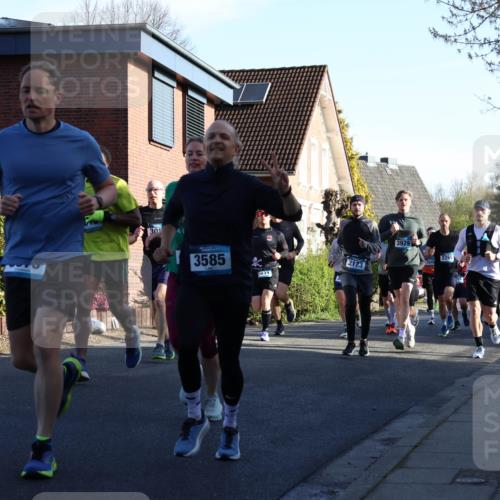 12.04.2026 - 45. Internationalen Wilhelmsburger Insellauf Yannick Fuchs http://msf.ph/oto/9471653 12.04.2026 08:56:25 Laufen 3945, 30, 3585, 2123, 3929, 2265, 3778 meine-sportfotos.de