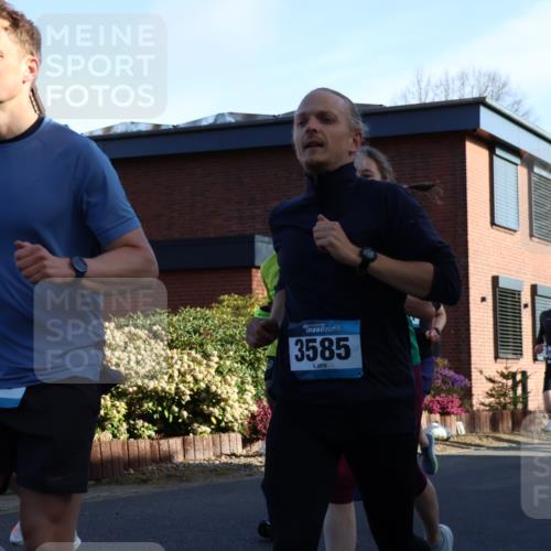 12.04.2026 - 45. Internationalen Wilhelmsburger Insellauf Yannick Fuchs http://msf.ph/oto/9471667 12.04.2026 08:56:25 Laufen 3585, 2831, 212 meine-sportfotos.de