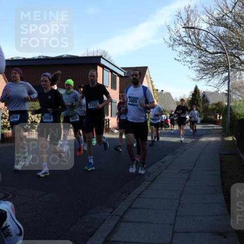 12.04.2026 - 45. Internationalen Wilhelmsburger Insellauf Yannick Fuchs http://msf.ph/oto/9471712 12.04.2026 08:56:29 Laufen 2265, 679, 3066, 3065, 3605, 4214, 3905 meine-sportfotos.de