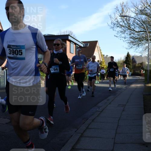 12.04.2026 - 45. Internationalen Wilhelmsburger Insellauf Yannick Fuchs http://msf.ph/oto/9471725 12.04.2026 08:56:30 Laufen 2265, 3905, 5764, 3845, 3327, 3778 meine-sportfotos.de