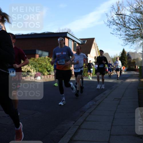 12.04.2026 - 45. Internationalen Wilhelmsburger Insellauf Yannick Fuchs http://msf.ph/oto/9471733 12.04.2026 08:56:30 Laufen 5764, 14, 3845, 3327 meine-sportfotos.de