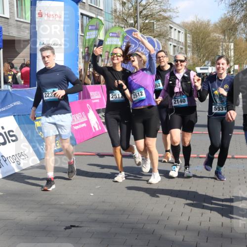 12.04.2026 - 45. Internationalen Wilhelmsburger Insellauf Strokosch-Dieckow http://msf.ph/oto/9471772 12.04.2026 11:28:24 Ziel 2309, 2310, 2237, 2140, 5831, 2511, 2512, 2352 meine-sportfotos.de
