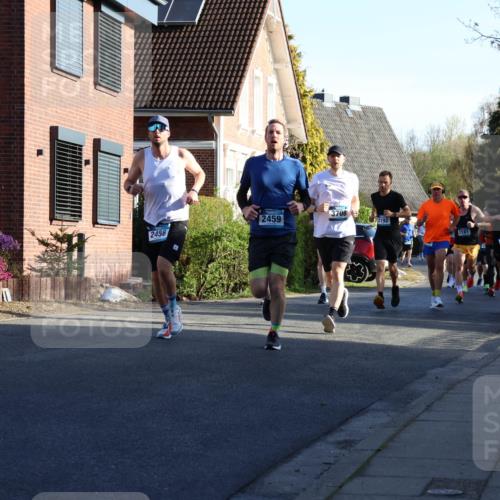 12.04.2026 - 45. Internationalen Wilhelmsburger Insellauf Yannick Fuchs http://msf.ph/oto/9471834 12.04.2026 08:56:38 Laufen 3708, 2459, 2192, 2456, 2181, 4275 meine-sportfotos.de