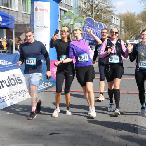 12.04.2026 - 45. Internationalen Wilhelmsburger Insellauf Strokosch-Dieckow http://msf.ph/oto/9471853 12.04.2026 11:28:24 Ziel 2309, 2310, 2237, 2140, 5831, 2511, 2512, 2352 meine-sportfotos.de