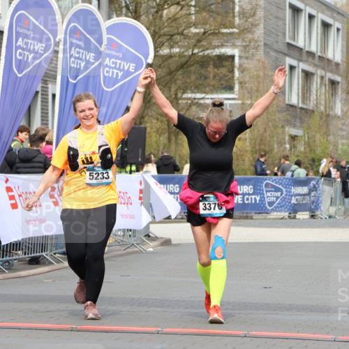 12.04.2026 - 45. Internationalen Wilhelmsburger Insellauf Strokosch-Dieckow http://msf.ph/oto/9471855 12.04.2026 13:36:40 Ziel 5233, 3376 meine-sportfotos.de