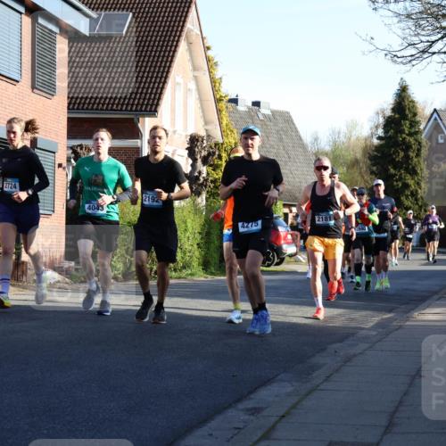 12.04.2026 - 45. Internationalen Wilhelmsburger Insellauf Yannick Fuchs http://msf.ph/oto/9471871 12.04.2026 08:56:41 Laufen 3708, 2724, 2192, 4043, 4275, 2181, 2940 meine-sportfotos.de