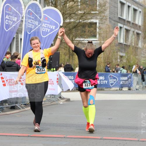 12.04.2026 - 45. Internationalen Wilhelmsburger Insellauf Strokosch-Dieckow http://msf.ph/oto/9471876 12.04.2026 13:36:40 Ziel 5233, 3376 meine-sportfotos.de