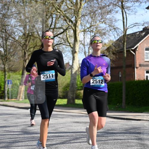 12.04.2026 - 45. Internationalen Wilhelmsburger Insellauf J. Mangold http://msf.ph/oto/9471888 12.04.2026 11:27:53 Ziel 2309, 2310, 2237, 2140, 5831, 2511, 2512, 2352, 3451, 4668, 2297 meine-sportfotos.de