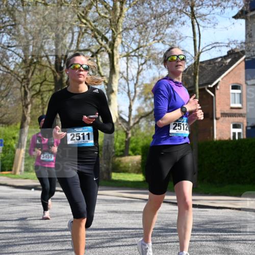 12.04.2026 - 45. Internationalen Wilhelmsburger Insellauf J. Mangold http://msf.ph/oto/9471893 12.04.2026 11:27:54 Ziel 2309, 2310, 2237, 2140, 5831, 2511, 2512, 2352, 3451, 4668, 2297 meine-sportfotos.de