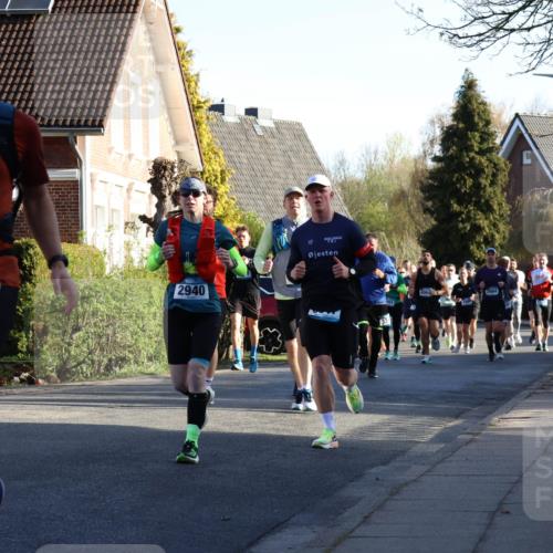 12.04.2026 - 45. Internationalen Wilhelmsburger Insellauf Yannick Fuchs http://msf.ph/oto/9471911 12.04.2026 08:56:45 Laufen 3958, 2940, 2994 meine-sportfotos.de