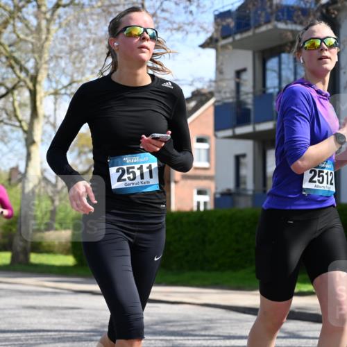 12.04.2026 - 45. Internationalen Wilhelmsburger Insellauf J. Mangold http://msf.ph/oto/9471912 12.04.2026 11:27:54 Ziel 2309, 2310, 2237, 2140, 5831, 2511, 2512, 2352, 3451, 4668, 2297 meine-sportfotos.de