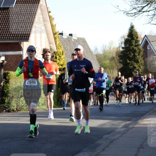 12.04.2026 - 45. Internationalen Wilhelmsburger Insellauf Yannick Fuchs http://msf.ph/oto/9471917 12.04.2026 08:56:45 Laufen 2940, 2614, 4042, 2994 meine-sportfotos.de
