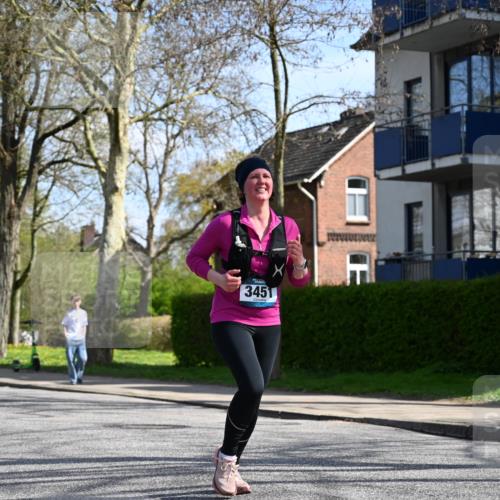 12.04.2026 - 45. Internationalen Wilhelmsburger Insellauf J. Mangold http://msf.ph/oto/9471926 12.04.2026 11:27:56 Ziel 2309, 2310, 2237, 2140, 5831, 2511, 2512, 2352, 3451, 4668, 2297 meine-sportfotos.de