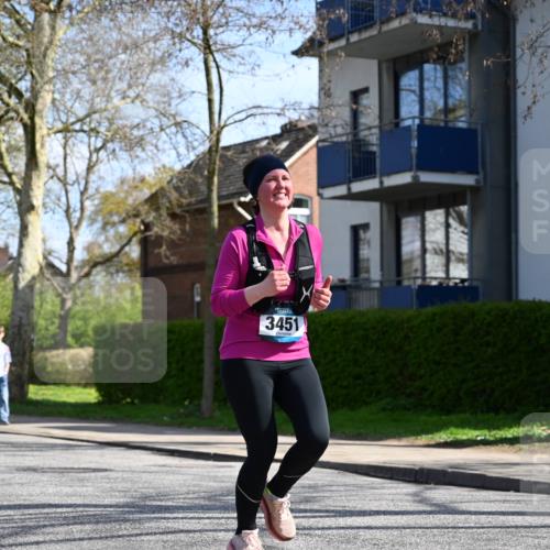 12.04.2026 - 45. Internationalen Wilhelmsburger Insellauf J. Mangold http://msf.ph/oto/9471936 12.04.2026 11:27:56 Ziel 2309, 2310, 2237, 2140, 5831, 2511, 2512, 2352, 3451, 4668, 2297 meine-sportfotos.de