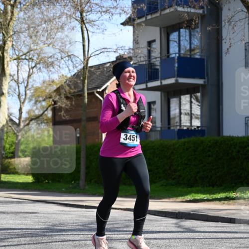 12.04.2026 - 45. Internationalen Wilhelmsburger Insellauf J. Mangold http://msf.ph/oto/9471938 12.04.2026 11:27:56 Ziel 2309, 2310, 2237, 2140, 5831, 2511, 2512, 2352, 3451, 4668, 2297 meine-sportfotos.de