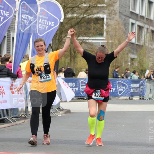 12.04.2026 - 45. Internationalen Wilhelmsburger Insellauf Strokosch-Dieckow http://msf.ph/oto/9471986 12.04.2026 13:36:39 Ziel 5233, 3376 meine-sportfotos.de