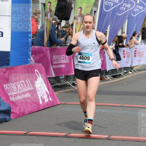 12.04.2026 - 45. Internationalen Wilhelmsburger Insellauf Strokosch-Dieckow http://msf.ph/oto/9472000 12.04.2026 12:52:54 Ziel 4609 meine-sportfotos.de