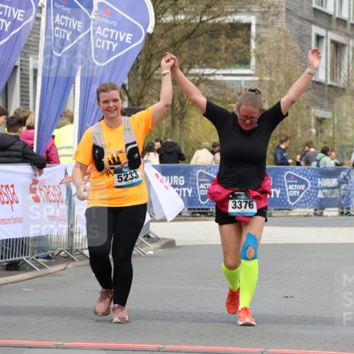12.04.2026 - 45. Internationalen Wilhelmsburger Insellauf Strokosch-Dieckow http://msf.ph/oto/9472014 12.04.2026 13:36:39 Ziel 5233, 3376 meine-sportfotos.de