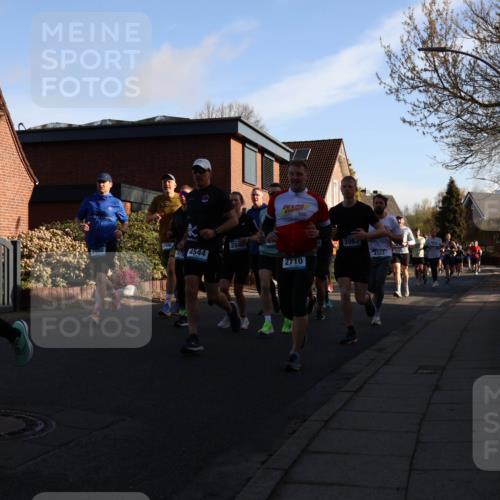 12.04.2026 - 45. Internationalen Wilhelmsburger Insellauf Yannick Fuchs http://msf.ph/oto/9472038 12.04.2026 08:56:55 Laufen 3991, 706, 2460, 794544, 2710, 3983, 4322 meine-sportfotos.de