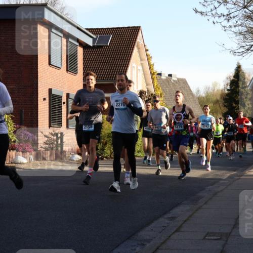 12.04.2026 - 45. Internationalen Wilhelmsburger Insellauf Yannick Fuchs http://msf.ph/oto/9472088 12.04.2026 08:56:59 Laufen 24, 25, 3214, 2559, 2270, 4680, 2423, 5279, 5742, 4493 meine-sportfotos.de