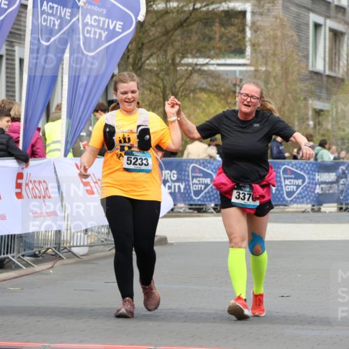 12.04.2026 - 45. Internationalen Wilhelmsburger Insellauf Strokosch-Dieckow http://msf.ph/oto/9472130 12.04.2026 13:36:39 Ziel 5233, 3376 meine-sportfotos.de