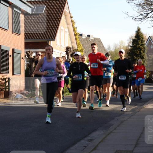 12.04.2026 - 45. Internationalen Wilhelmsburger Insellauf Yannick Fuchs http://msf.ph/oto/9472148 12.04.2026 08:57:04 Laufen 2073, 39, 634, 93, 2893, 5048, 3141, 3662 meine-sportfotos.de